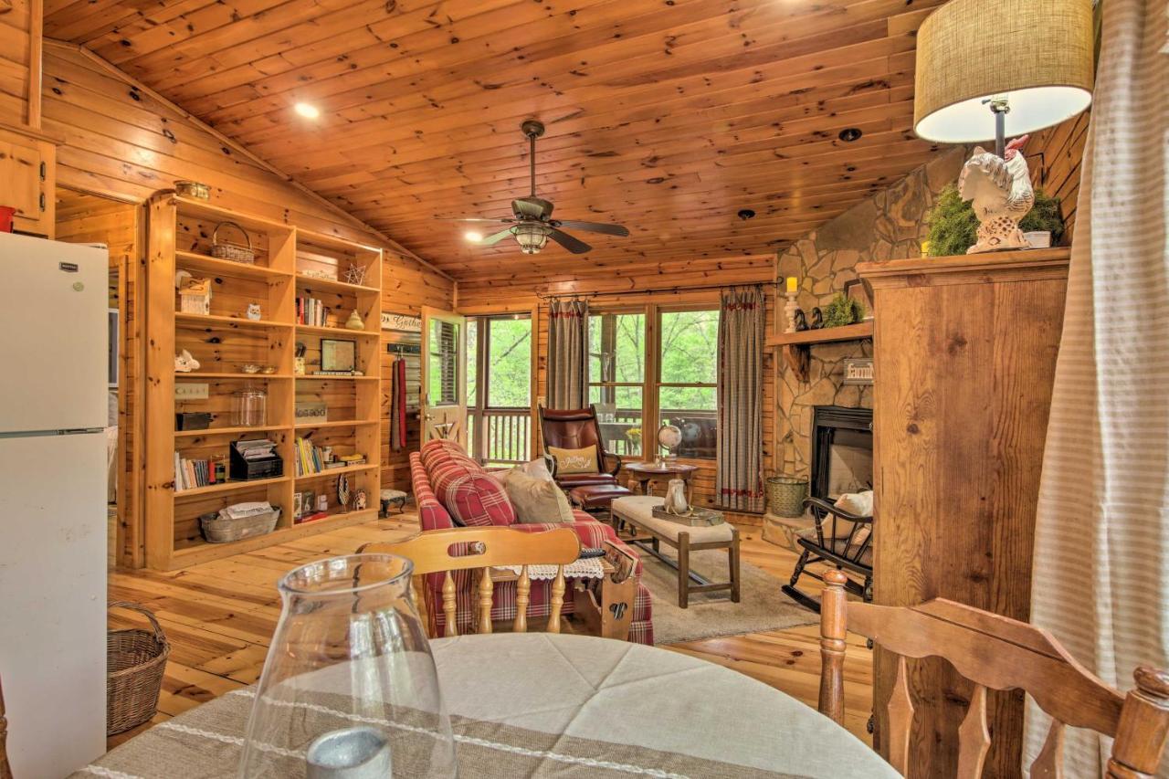 Peaceful Blue Ridge Cabin With Decks And Fire Pit Dış mekan fotoğraf